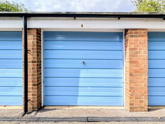 Park Home for sale in West Worthing, Worthing
