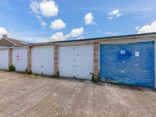 Park Home for sale in Iford, East Sussex