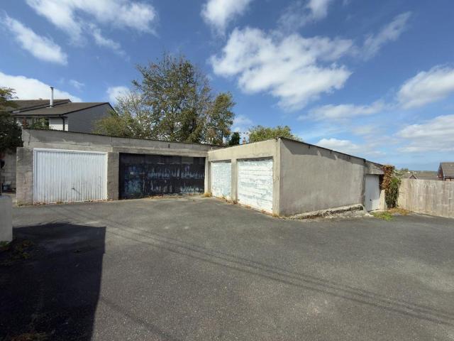 Park Home for sale in Egloshayle, Wadebridge