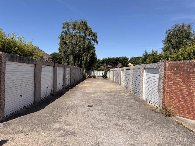 Park Home for sale in Clapham, West Sussex