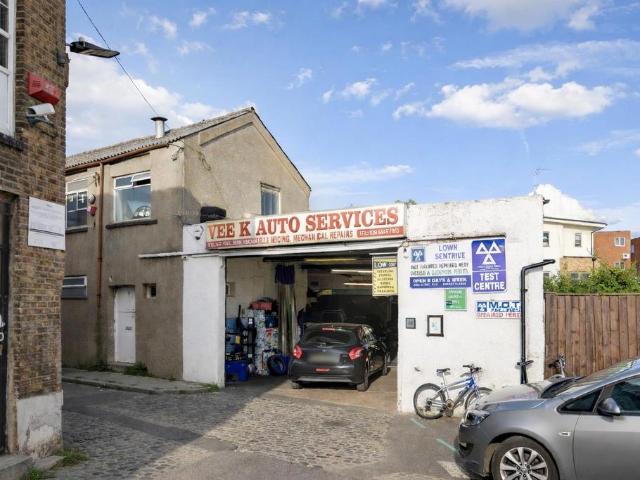 Park Home for sale in West Hackney, Upper Clapton