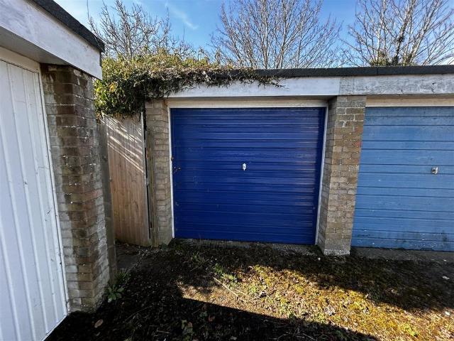 Park Home for sale in Eastbridge, Suffolk