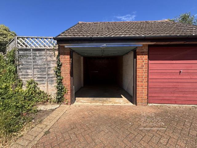 Park Home for sale in Carisbrooke, Isle Of Wight