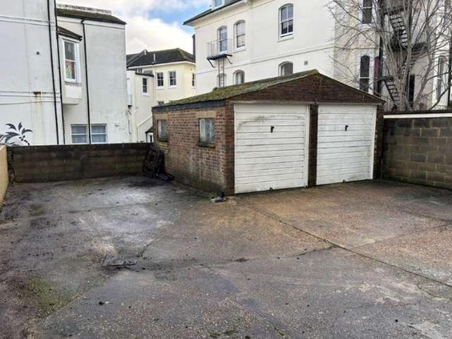 Park Home for sale in Round Hill, Brighton & Hove