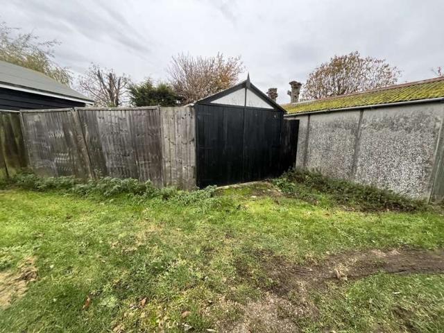 Park Home for sale in Felixstowe, Walton
