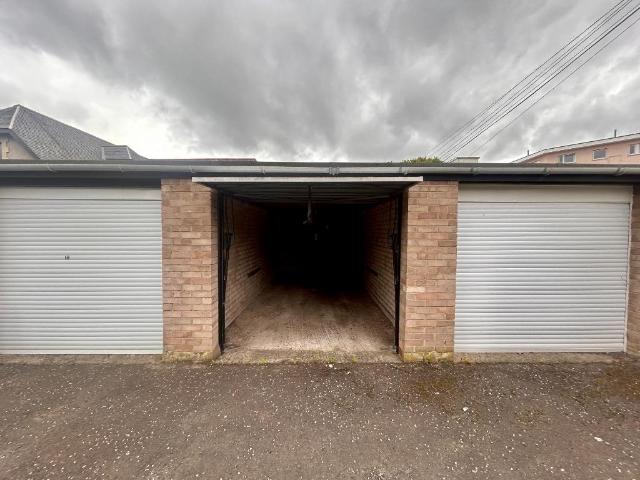 Park Home for rent in Merchiston, Scotland