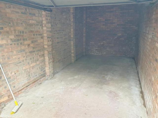 Park Home for rent in Broomhill, Scotland