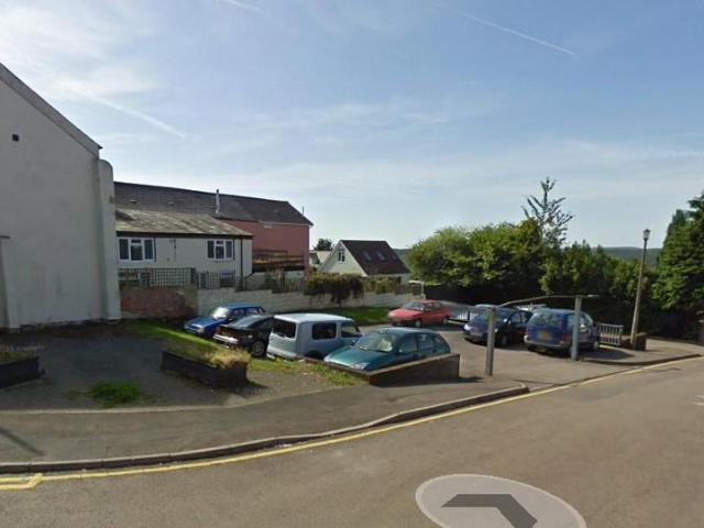 Park Home for rent in Bromsberrow Heath, Gloucestershire