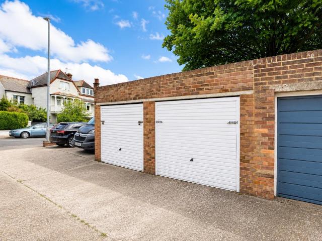 Park Home for rent in Dumpton Gap, Acol