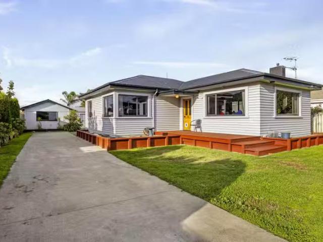 House for sale in Taranaki