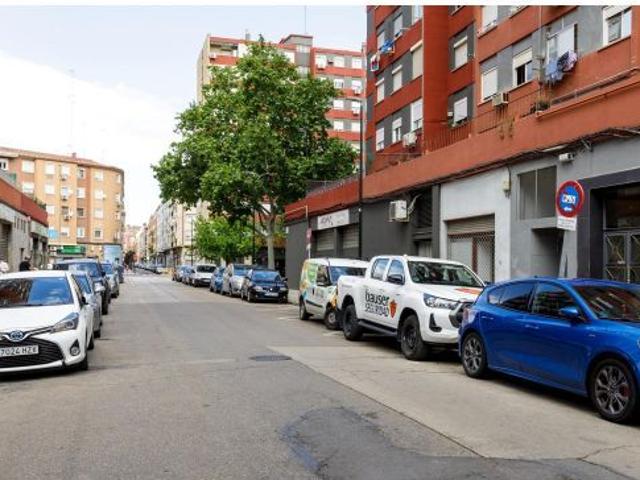 Local Comercial en venta en San José, Zaragoza