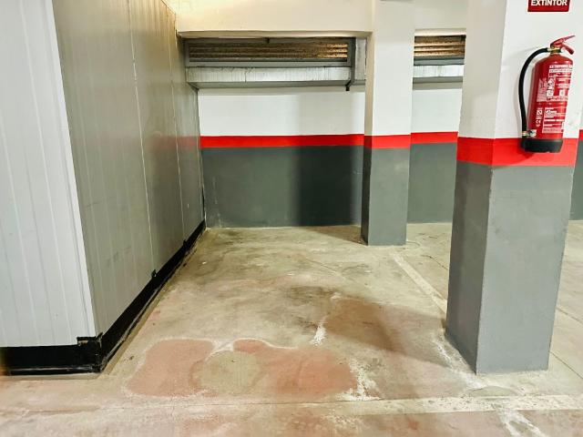 Garaje en alquiler en Almería, Andalucía