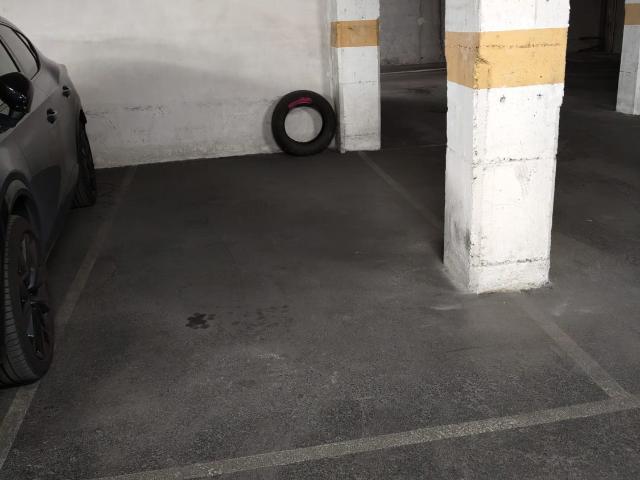 Garaje en alquiler en Siero, Asturias