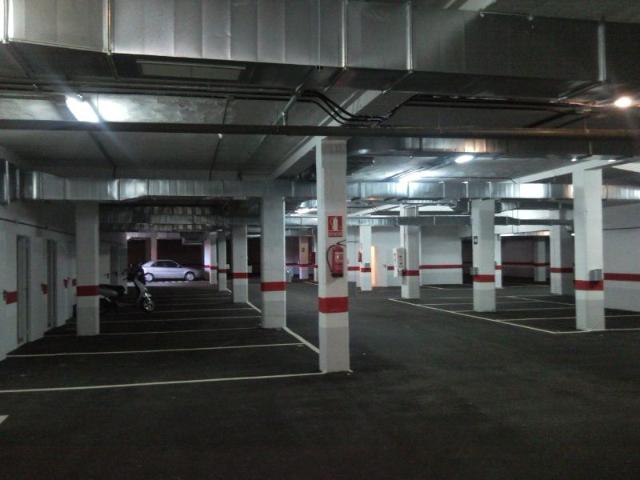 Parking en alquiler en Oviedo, Olivares