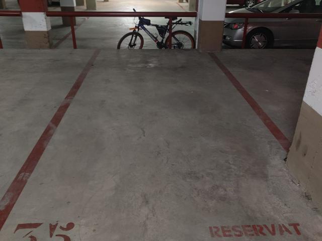 Garaje en alquiler en Baix Llobregat, Catalunya