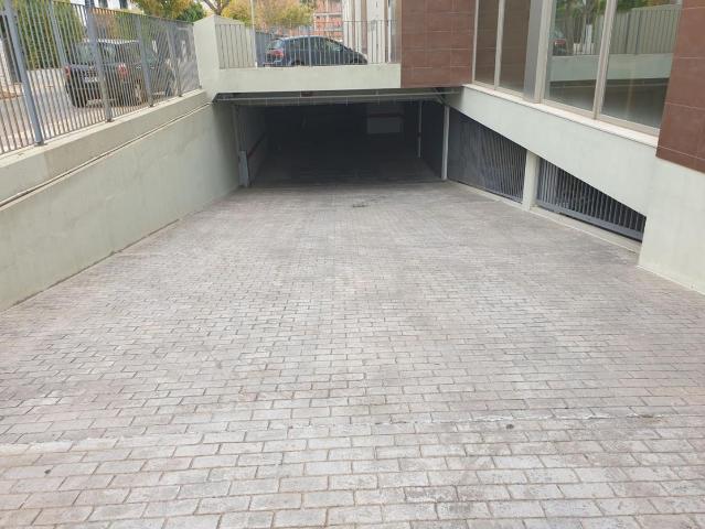 Garaje en alquiler en Castellón De La Plana, Grup Sant Vicent Ferrer
