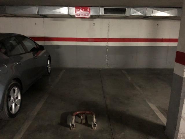 Parking en alquiler en Sevilla, Santa Cruz