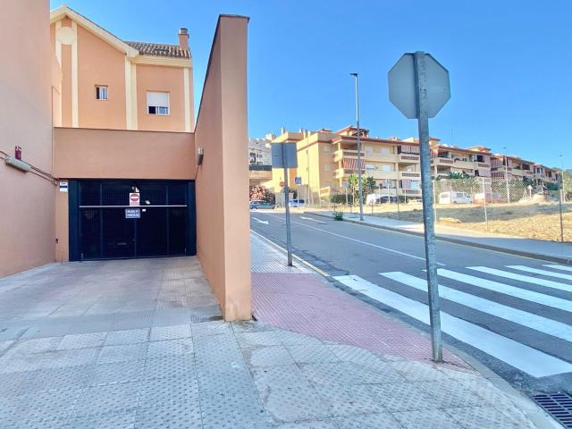 Garaje en venta en Alhaurín De La Torre, Los Tomillares
