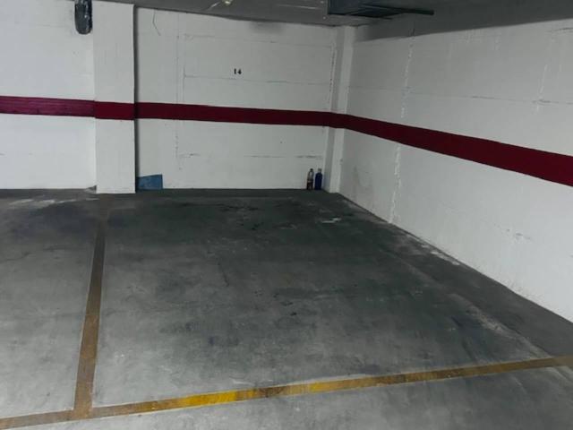 Garaje en alquiler en Almuñécar, Urbanización Río Verde Garaje en alquiler en Almuñécar, Urbanización Río Verde