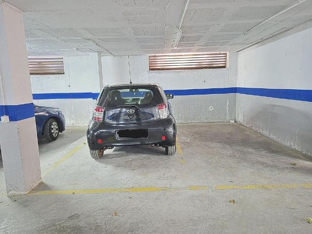 Garaje en alquiler en Baix Llobregat, Catalunya