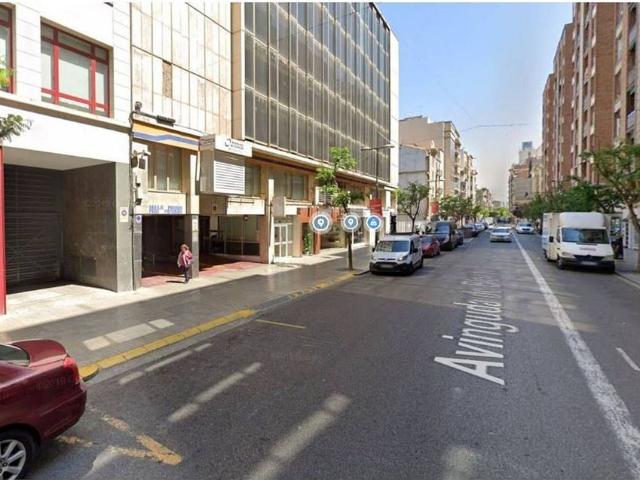 Garaje en alquiler en Segrià, Catalunya