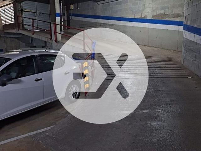 Parking en alquiler en Castelldefels, el Castell - Poble Vell