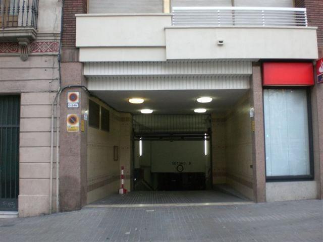 Garaje en alquiler en Eixample, Barcelonès