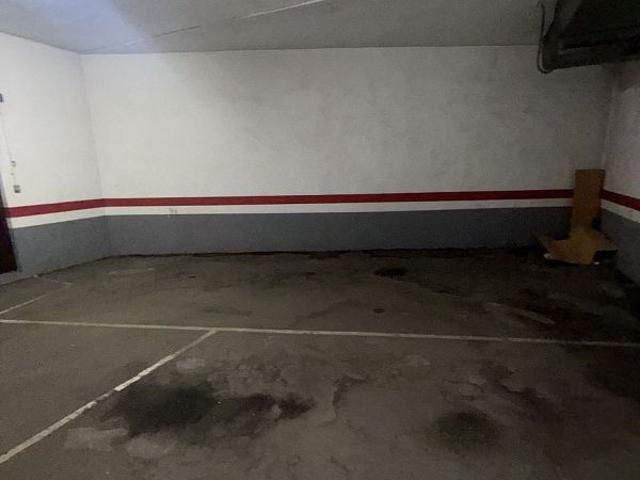 Garaje en alquiler en Districte IV, Barcelonès
