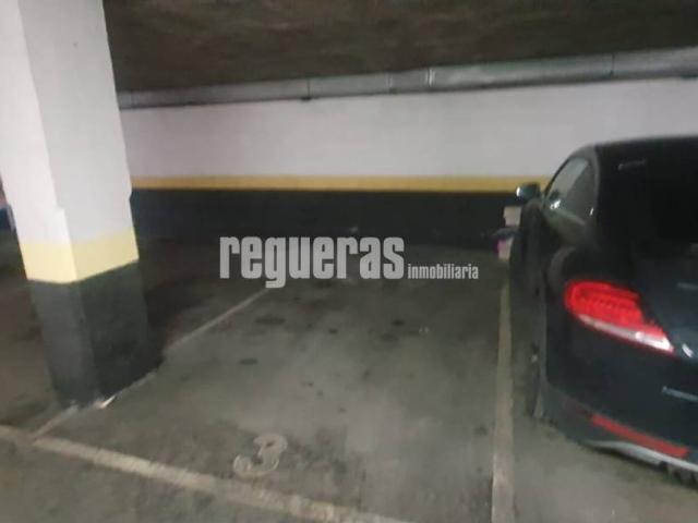 Garaje en alquiler en Avilés, Asturias