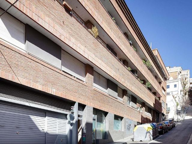 Garaje en alquiler en Barcelona, el Coll