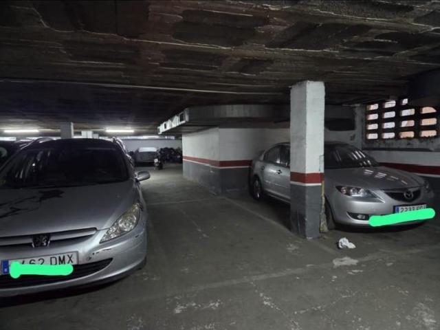 Garaje en alquiler en Horta-Guinardó, Barcelonès