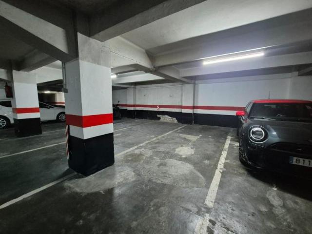 Garaje en alquiler en Eixample, Barcelonès