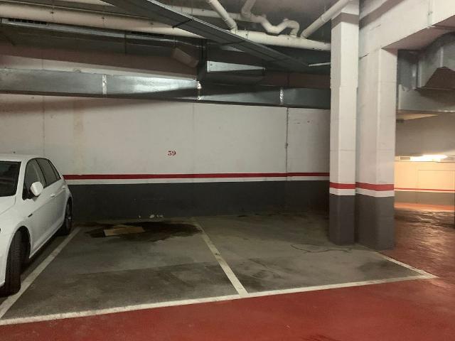 Parking en alquiler en Martorell, Pou del Merlí