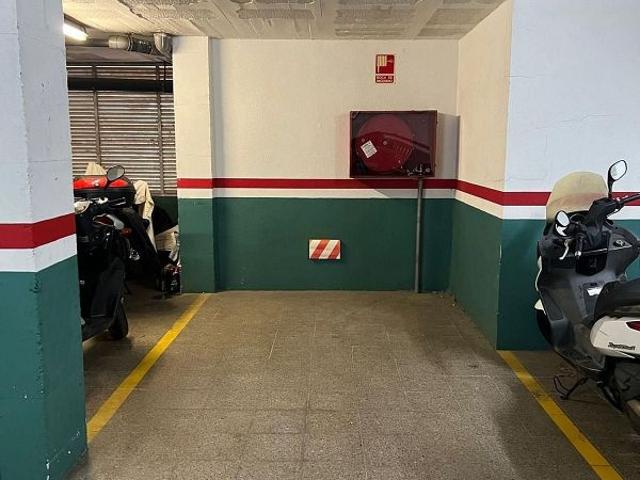 Parking en alquiler en El Masnou, Maricel