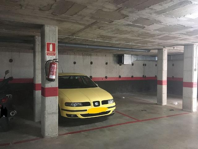 Garaje en alquiler en Domeny, Gironès
