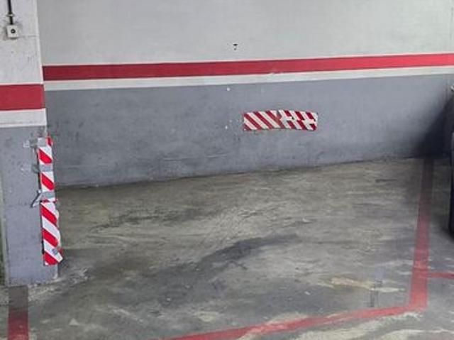 Garaje en alquiler en Sants-Montjuïc, Barcelonès