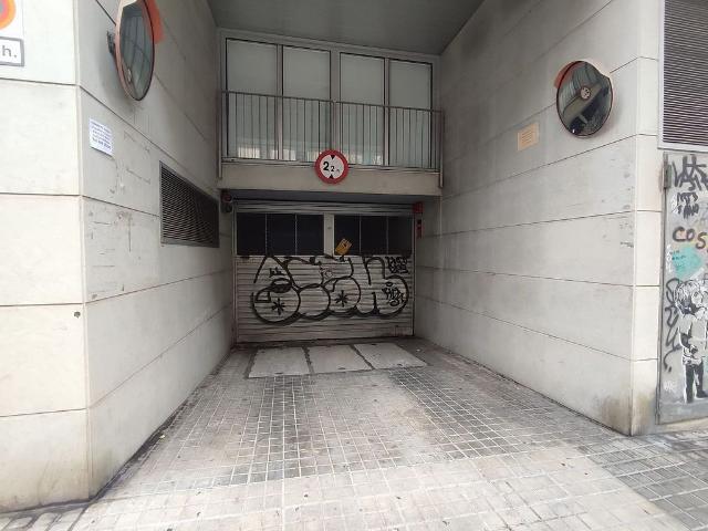 Garaje en alquiler en la Nova Esquerra de l'Eixample, Barcelona