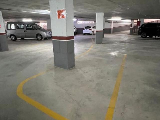 Parking en alquiler en Lloret De Mar Parking en alquiler en Lloret De Mar