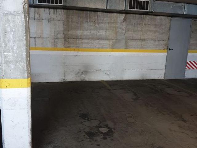 Garaje en alquiler en Sabadell, Centre