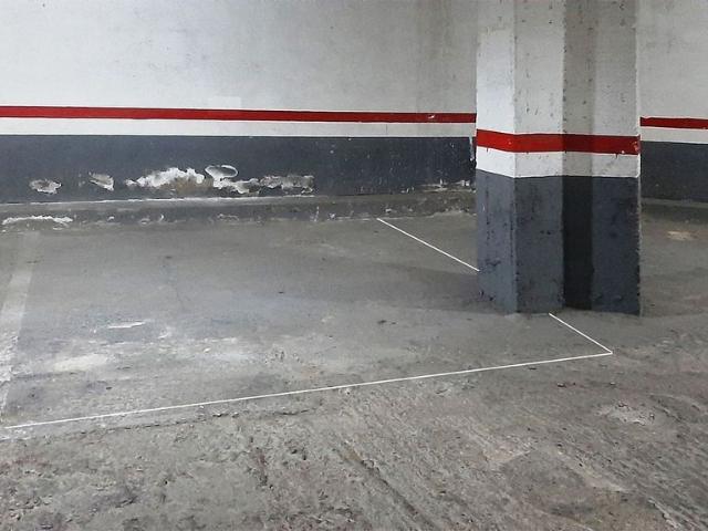 Garaje en alquiler en Nou Eixample Sud, Pallaresos, Els