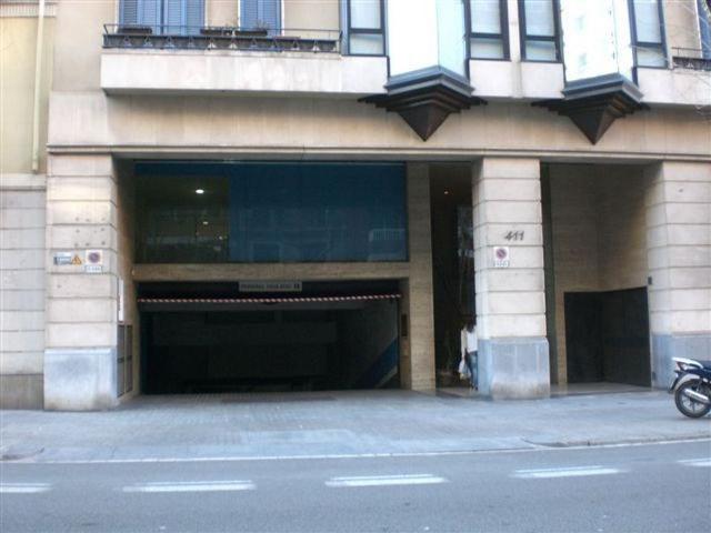Garaje en alquiler en Eixample, Barcelonès