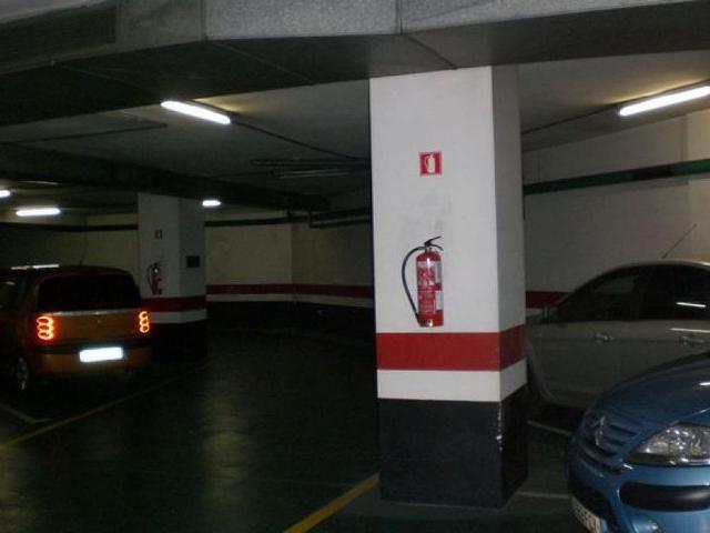 Garaje en alquiler en Eixample, Barcelonès