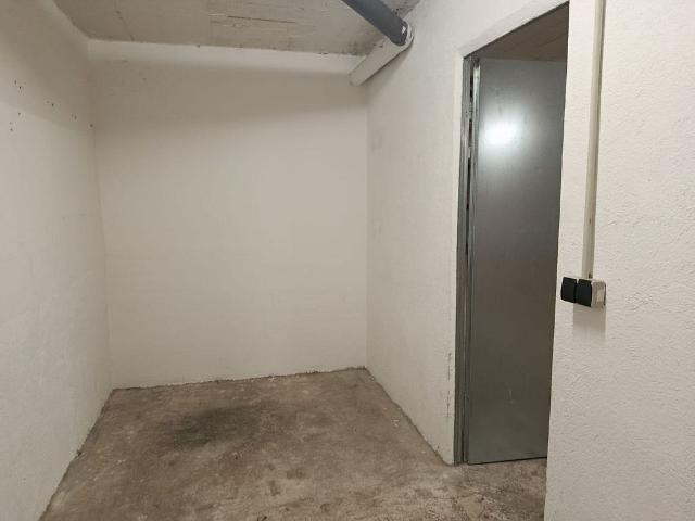 Garaje en alquiler en Eixample, Gironès