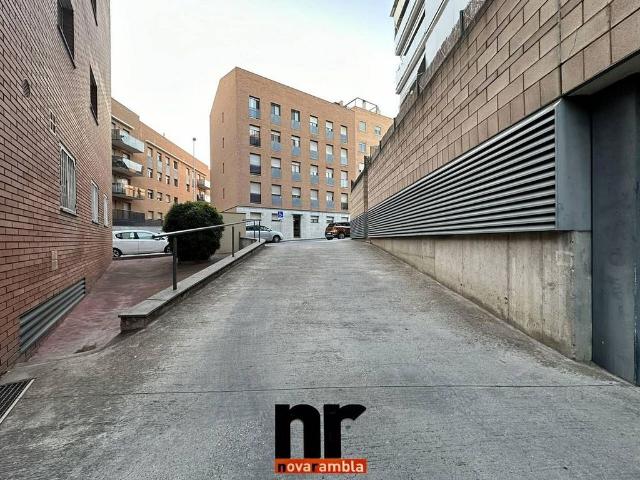 Garaje en alquiler en Ripollet, Sant Andreu