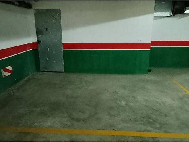 Garaje en alquiler en Gironès, Catalunya