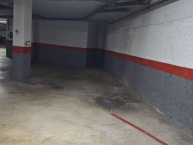Garaje en alquiler en Baix Llobregat, Catalunya