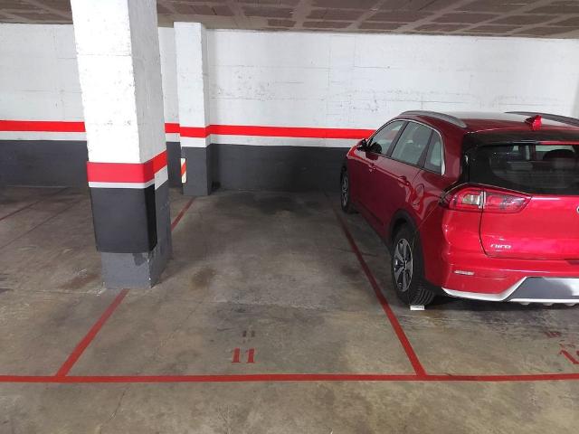 Garaje en alquiler en les Corts, Barcelonès