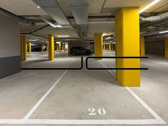 Parking en alquiler en Badalona, Gorg
