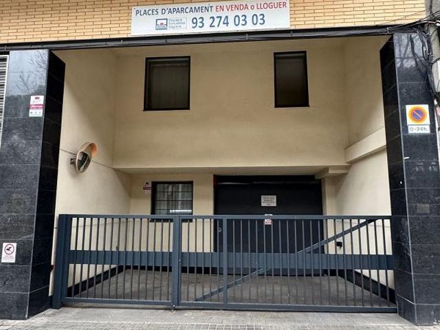 Garaje en alquiler en Sant Andreu, Barcelonès