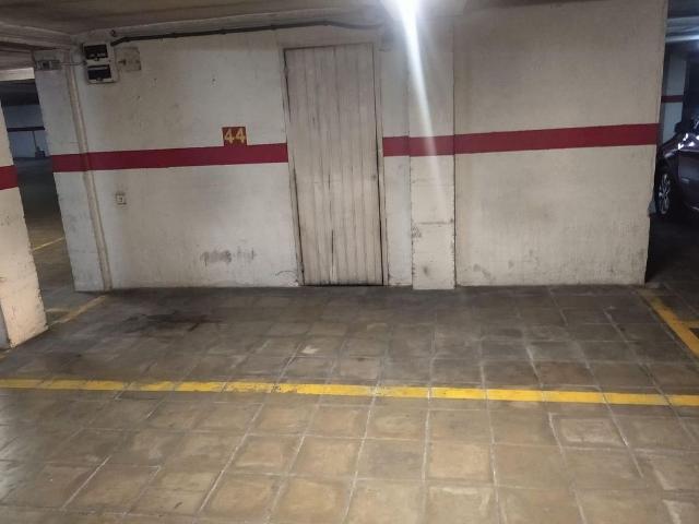 Garaje en alquiler en Osona, Catalunya